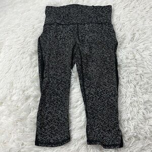 Lululemon Train Times Crop (17") Soundwave White Black / Black